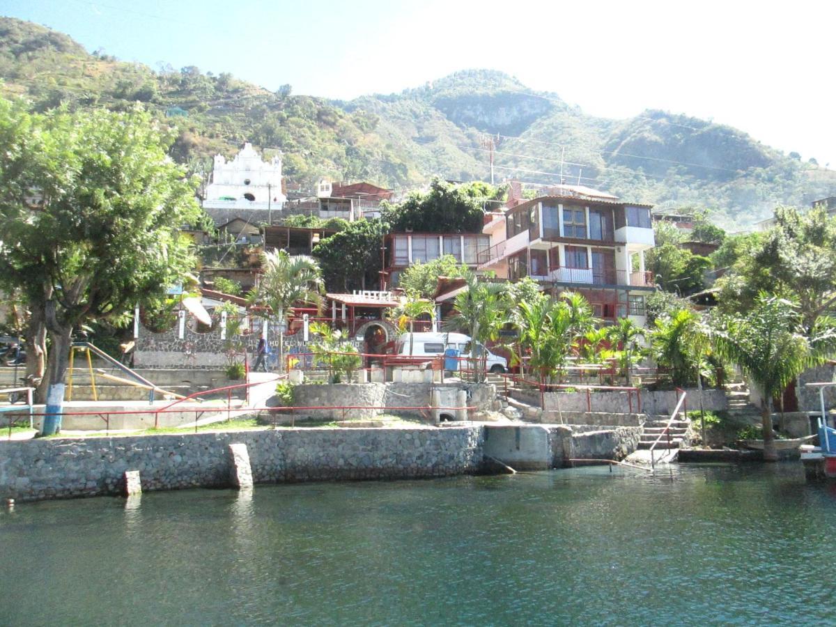 Hotel Nuestro Sueno San Antonio Palopo Exterior photo