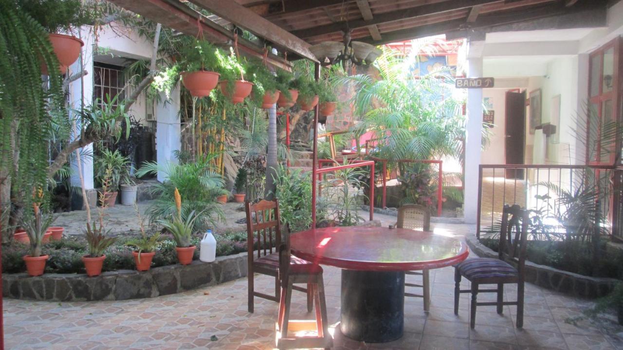 Hotel Nuestro Sueno San Antonio Palopo Exterior photo